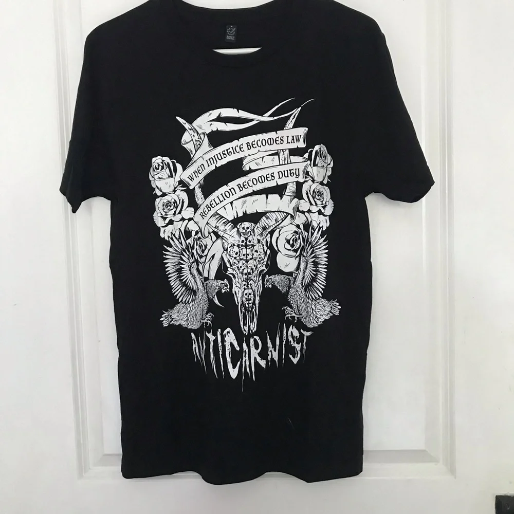 Anticarnist organic vegan tee - Picture 1 of 5